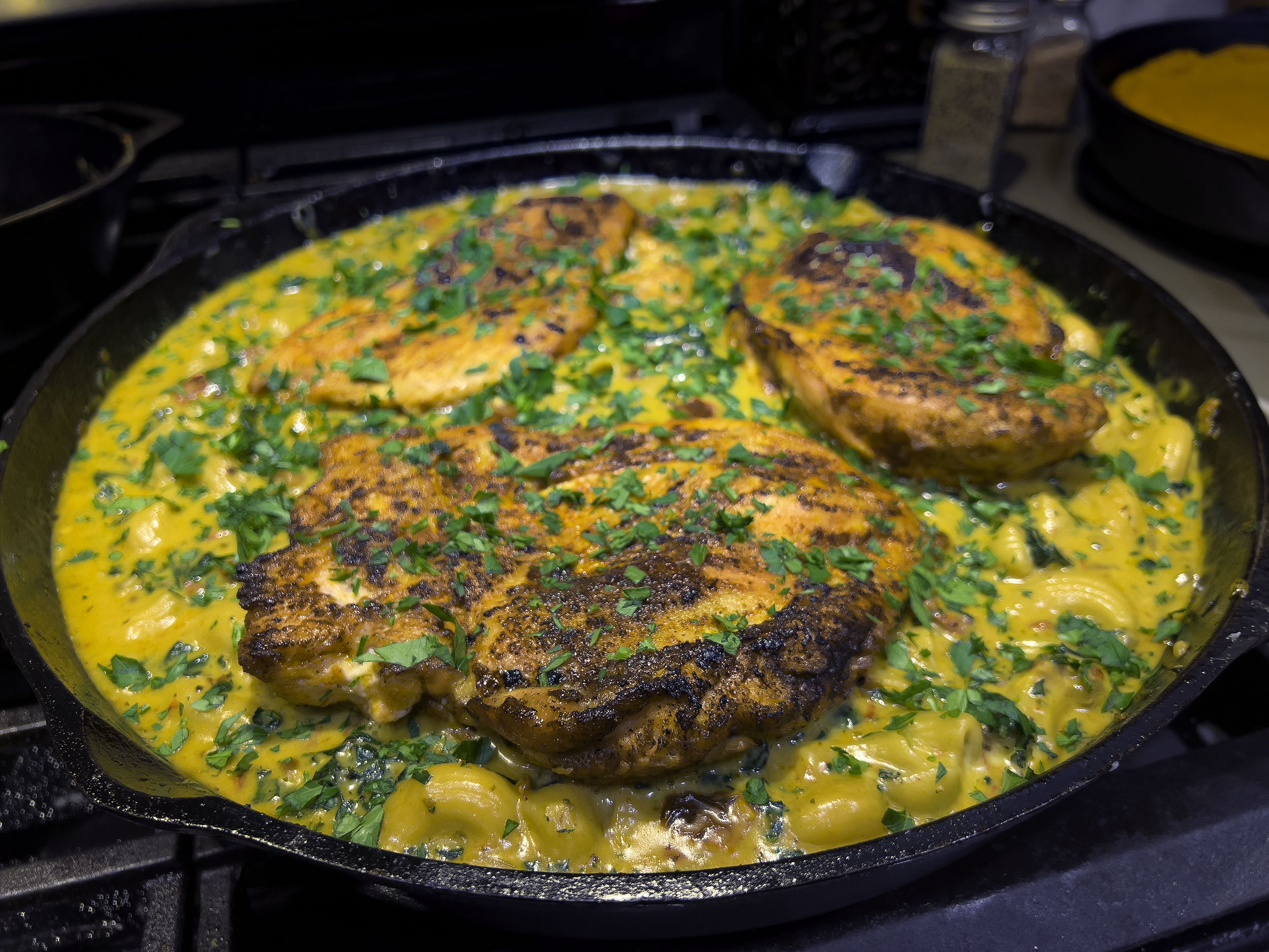 Creamy Beer Mac and Cheese with Greens and Chicken
