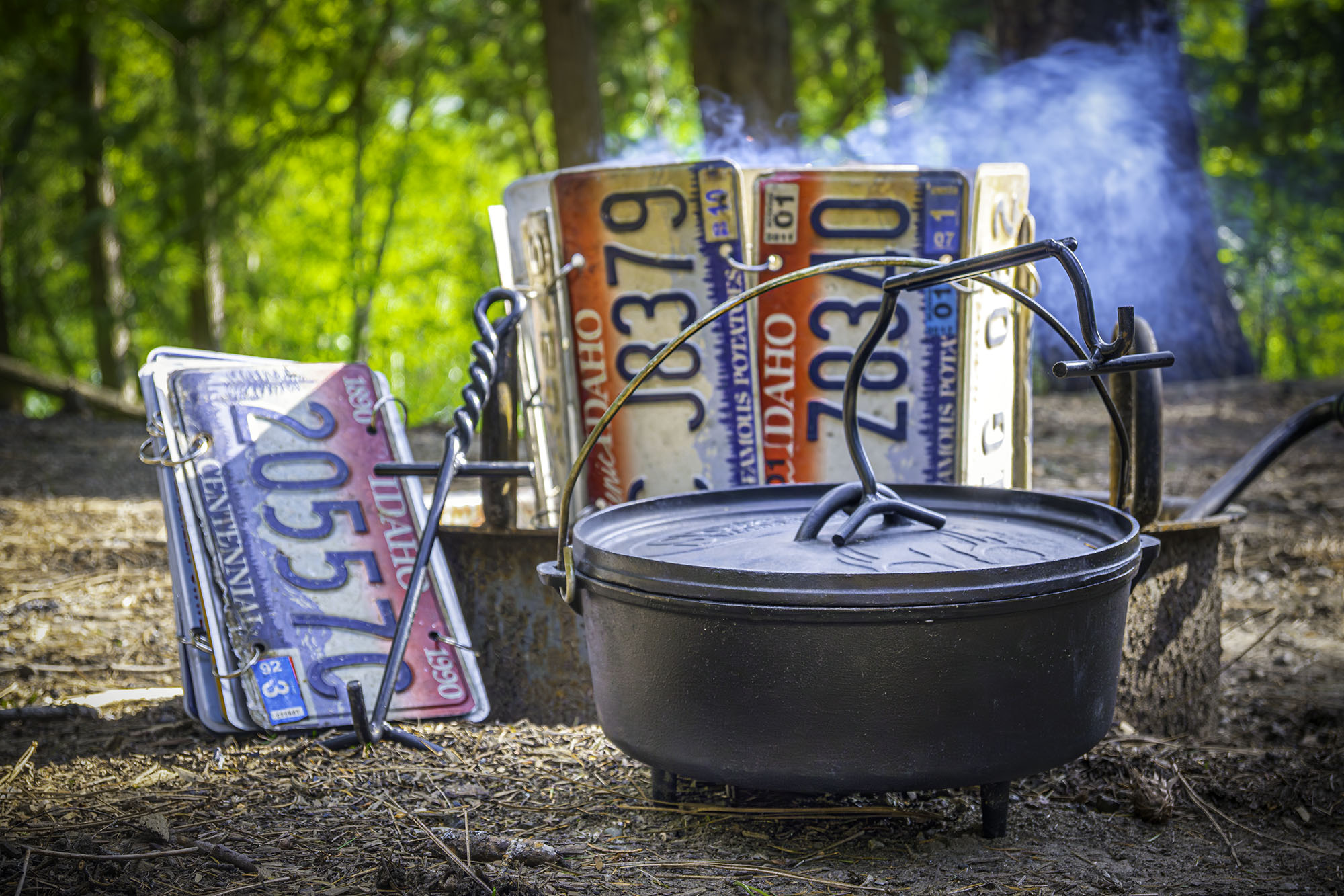 Homemade License Plate Windshield for the Cast Iron Camp Dutch Oven