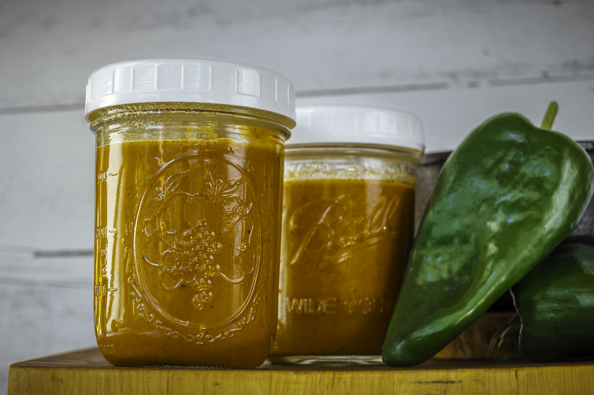 Sulae’s Red Enchilada Beer Sauce – Salsa De Cerveza – Cast Iron Recipe